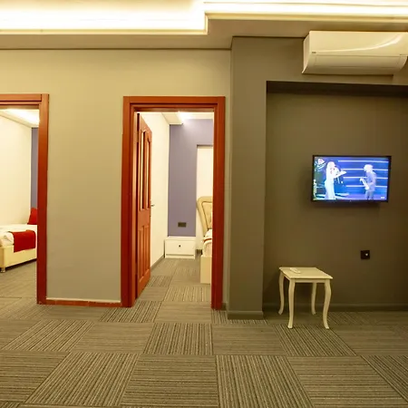 Hotel Vira *