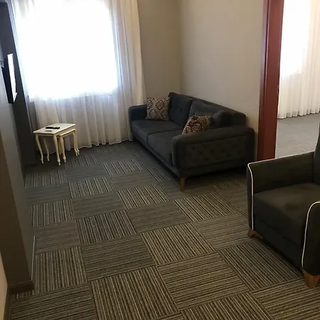 Hotel Vira